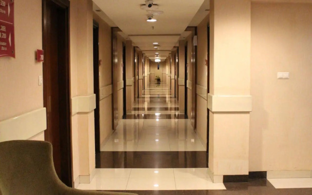 Anggrek Shopping Hotel