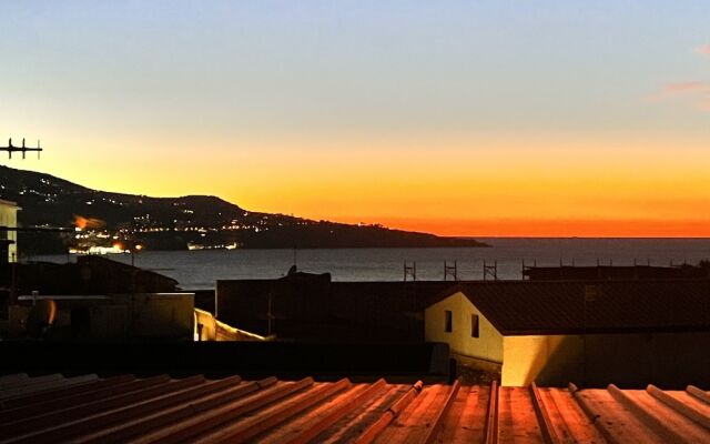 Sorrento Sunset Home