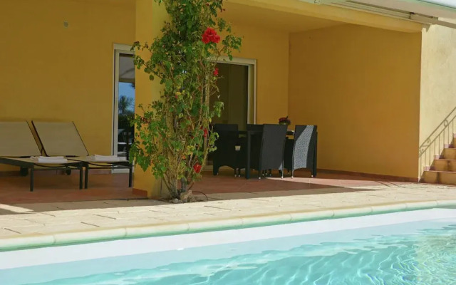 Beautiful Villa in Vidauban with Swimming Pool