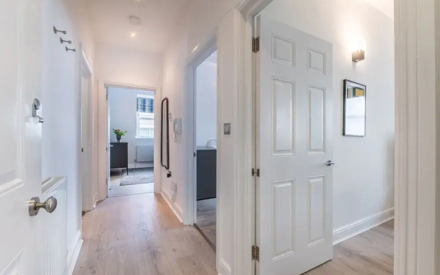 Clarendon Minories