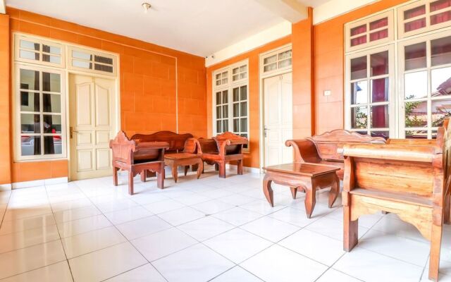 OYO 2580 Hotel Puri Royan