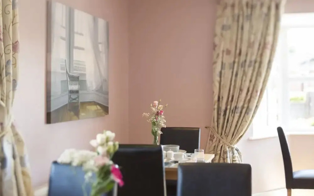Caravogue House Bed & Breakfast