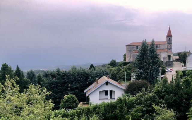 White Lilac romantic B&B adults only