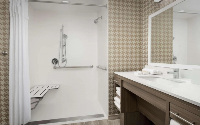 Home2 Suites by Hilton Tampa Westshore Airport, FL