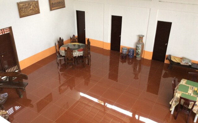 Casa Herminia B&B Guesthouse