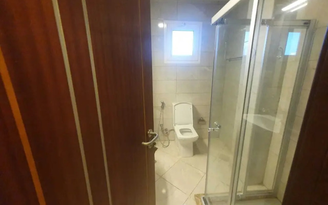 Terminal Inn Airport Hotel & Apartment