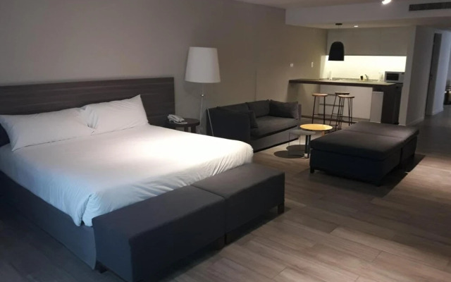 Olmos Suites