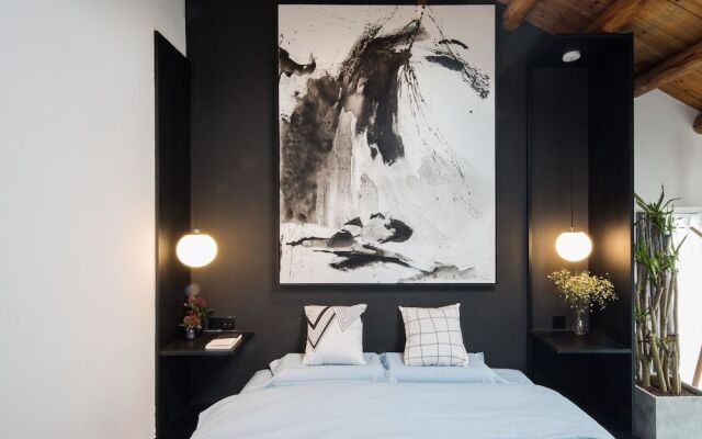 Hangzhou Qiyun Minsu