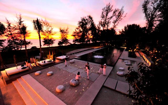 Renaissance Phuket Resort & Spa