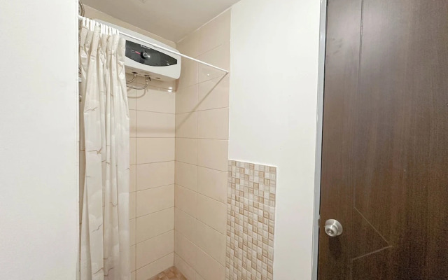 1Br Spacious And Vibrant At Tamansari Prospero Apartment