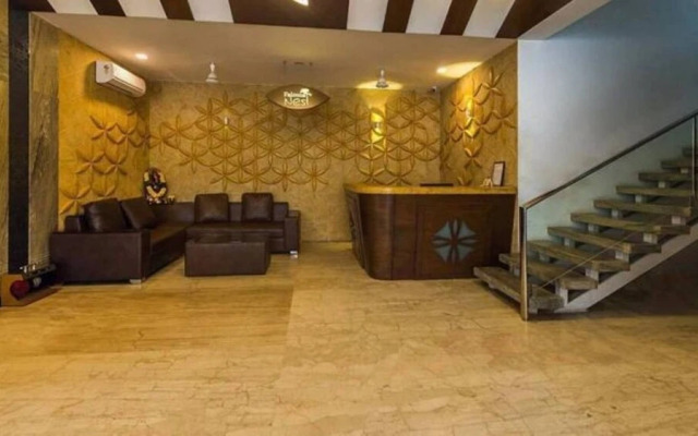 Room in Guest Room - Cosy Room With Private Bath And Work Desk