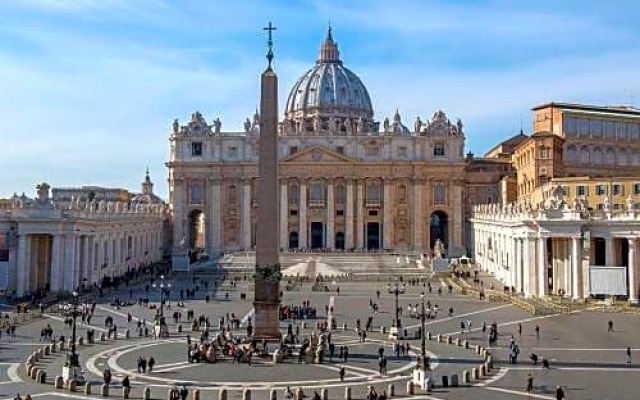 Vatican rooms