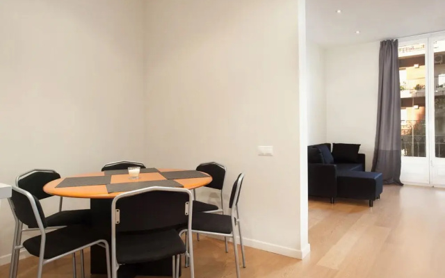 Spacious and Modern Apartment