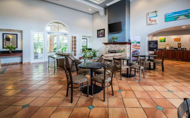 Quality Inn & Suites Jacksonville-Baymeadows