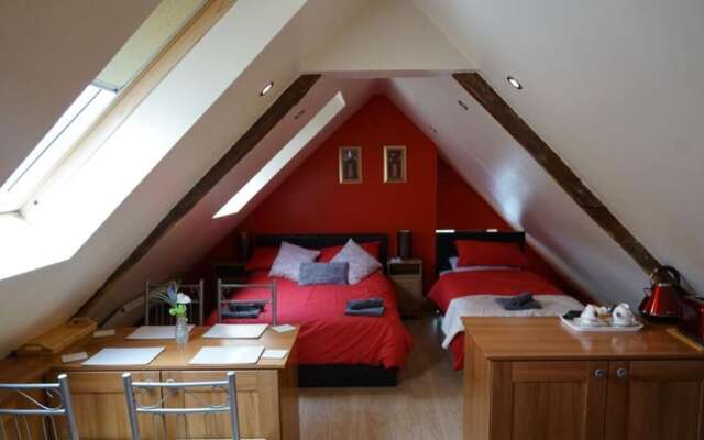 Pentre Riding Stable and Accommodation