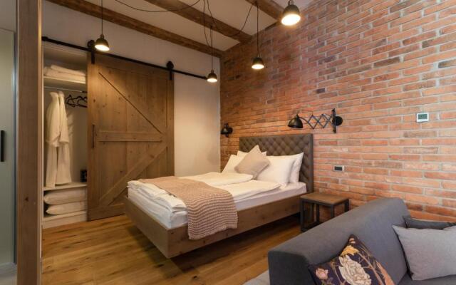 Gentry11 Rooms And More