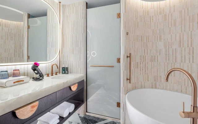 Hotel Indigo Xiamen Haicang by IHG