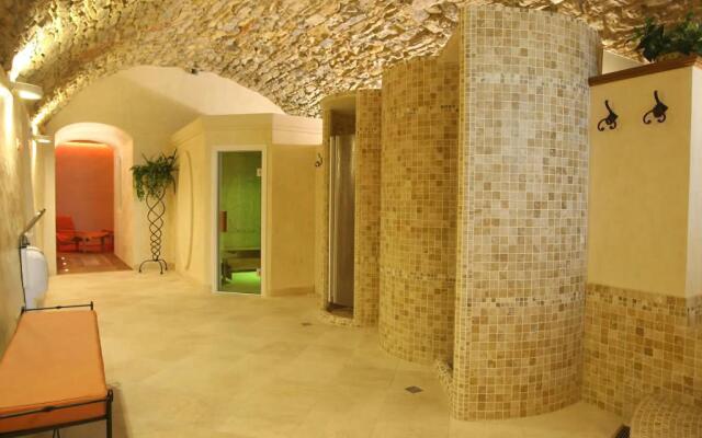 Palazzo Squarcialupi