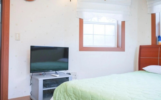 Youngwol Sky Pension Camping