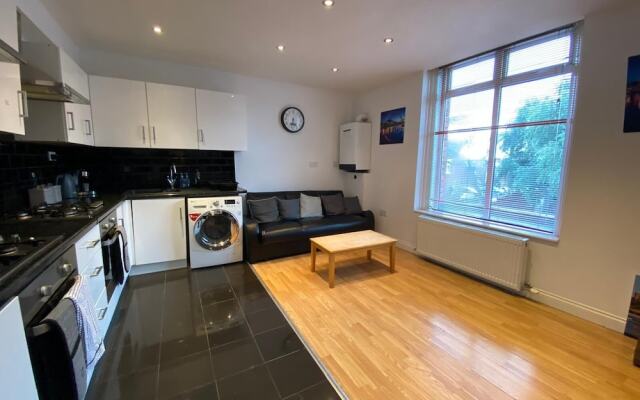 Amazing 8 bedroom apartment