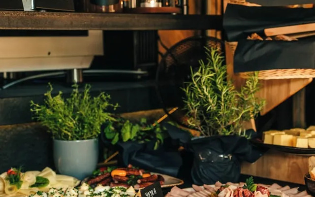 Giewont Aparthotel 205