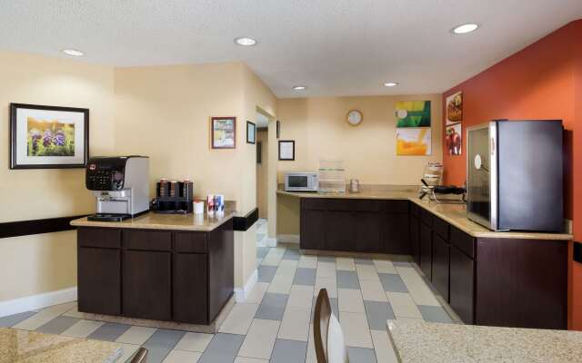 Quality Inn Baytown - Houston East
