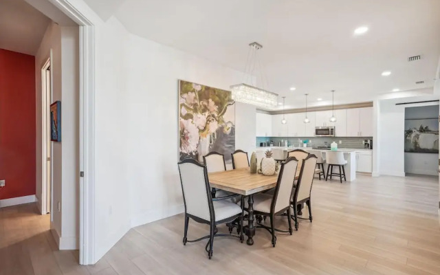 The Harbor Condo 305 - Premier