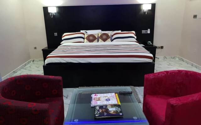 Number 95 Suites