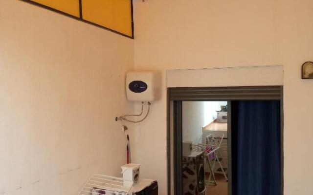 Charment studio avec parking sous sole gratuit