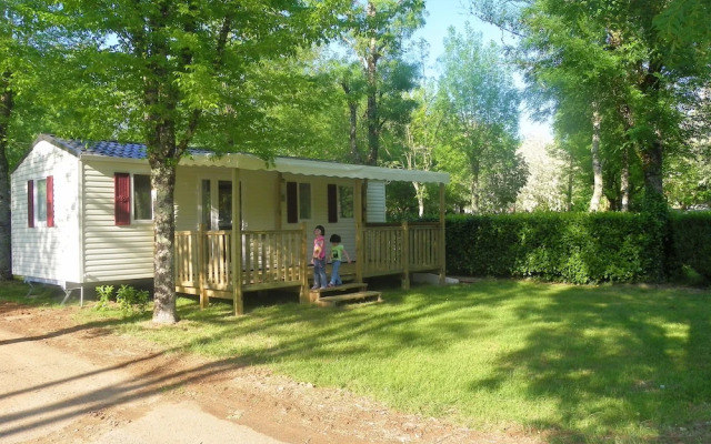 Camping Le Rocher de la Granelle