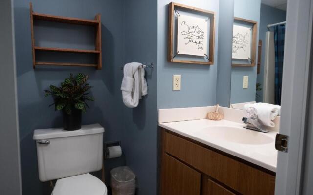 Gatlinburg Chateau Condo 301