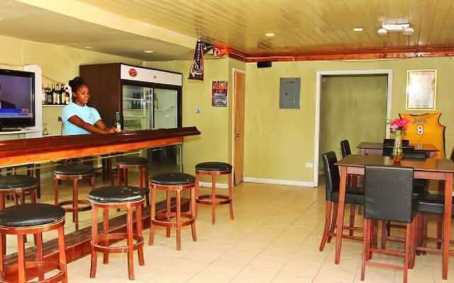 Two Turtles Inn