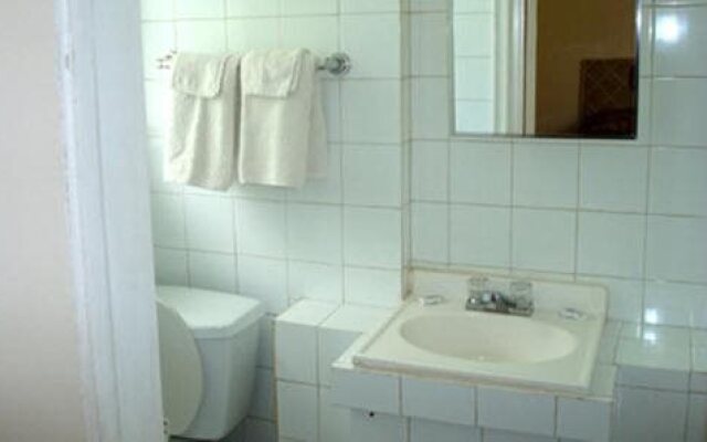 Pleasant Stay Motel