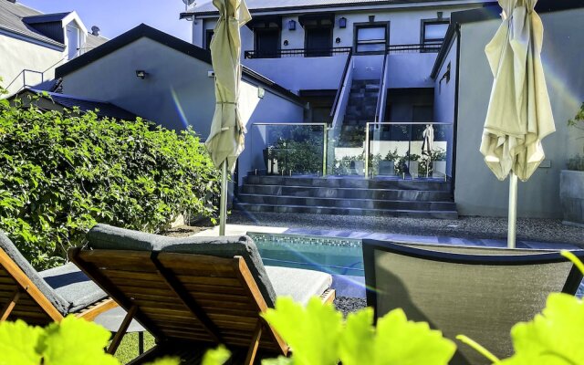 Le Petit Manoir Franschhoek