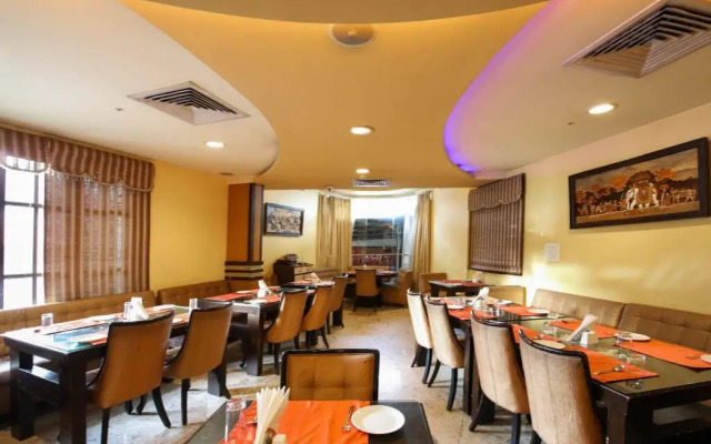 Crystal Paark Inn