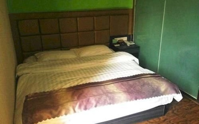 Yingxian County Super 8 Hotel – Guest Rooms – Shuozhou