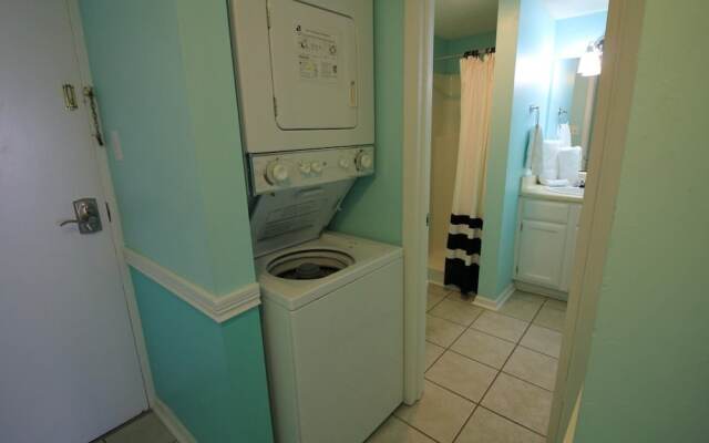 Sugar Beach 372 by RedAwning