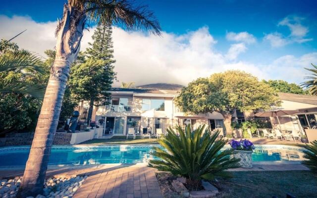 Capo Cabana Guesthouse