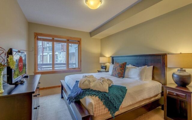 Rundle Cliffs Lodge by Spring Creek Vacation