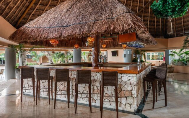 PA Beach Club & Hotel