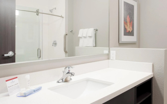 Candlewood Suites Grand Island by IHG