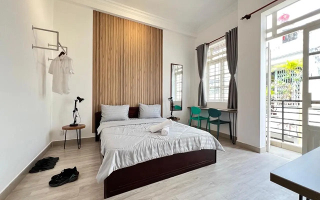 Olala Homestay with Balcony in Saigon center