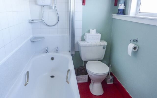 5 Distillery Cottages