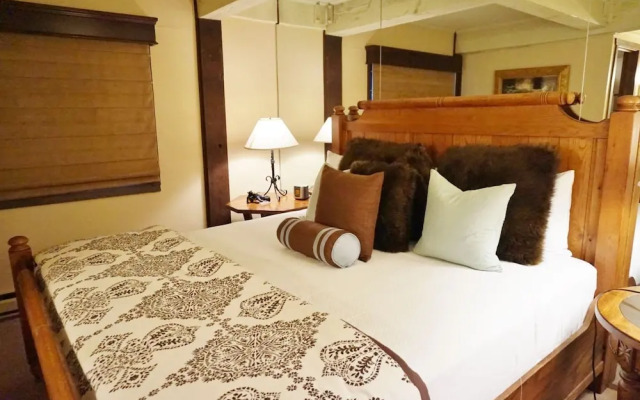 Snowmass Enclave 101