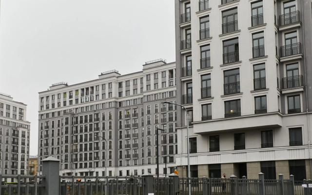 С.утками на улице Благодатной