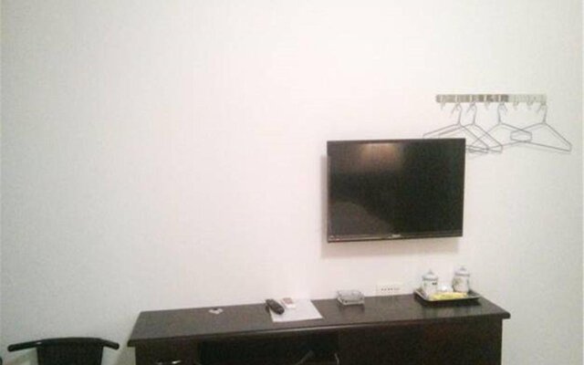 Fengxin Business Hotel