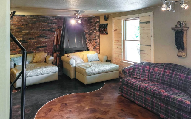 Waterfront Home w/ 3 Decks on Lake of the Ozarks!