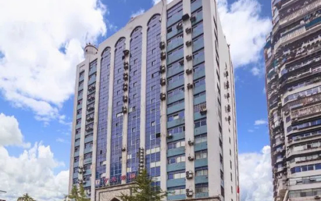 Yistory Riverview Hotel (Jiefangbei Shibati Branch)