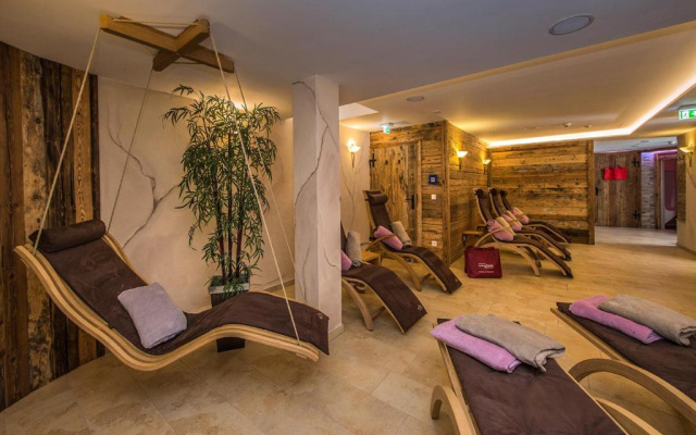 Kur & Thermalhotel Ludwig Thoma