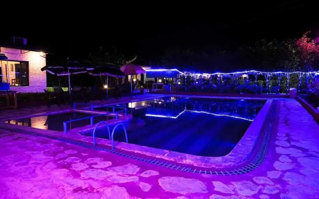Corbett Tiger Unit of Gadabout Hotels